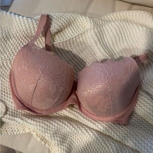 PINK VS Date Push-Up Bra